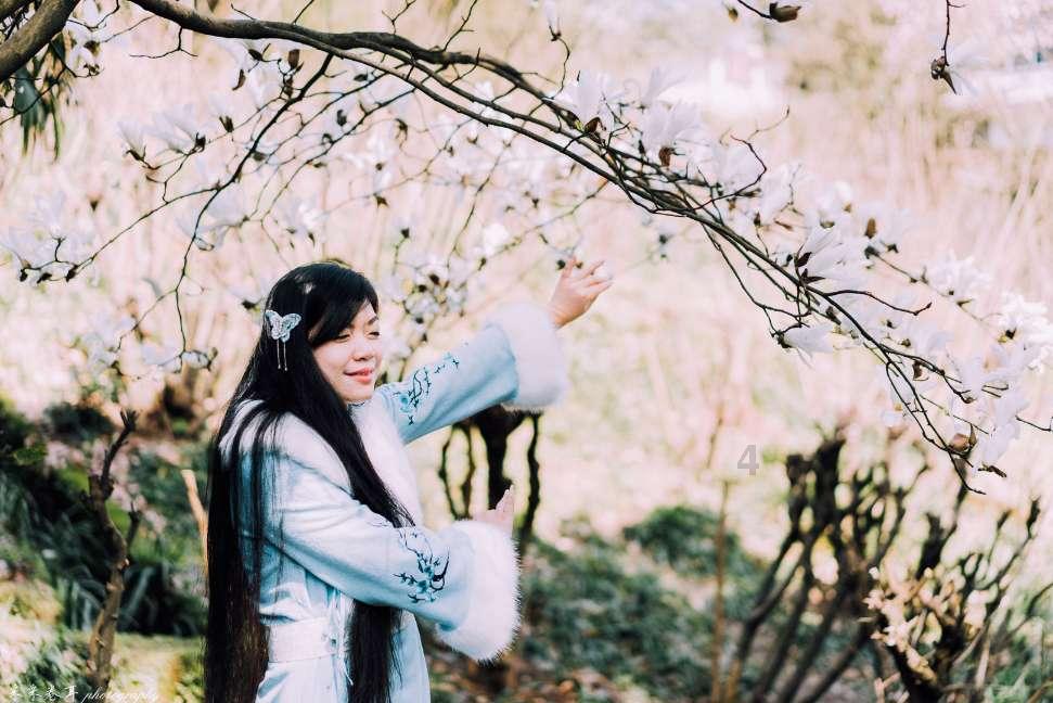 自然卷女孩逃生