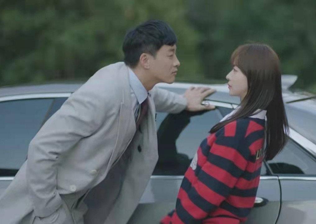 网球运动员营救