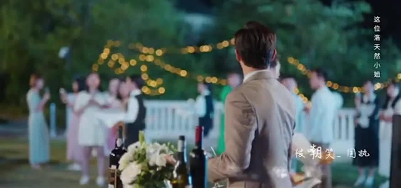 鸿蒙影像旗舰,华为P70系列屏幕配置曝光,边框控制不错