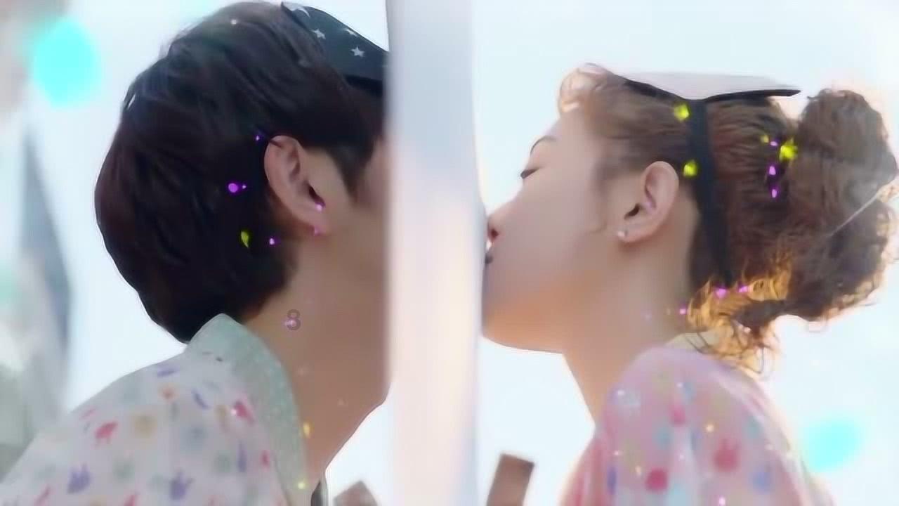 救援时尚的女孩