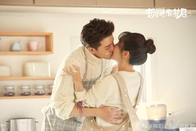 甜美小邮差