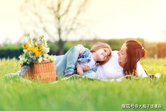 小猫钓鱼游戏龙王版有船