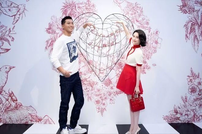 江苏太仓:“银发学堂”火热开讲 助力老人安全“入网”