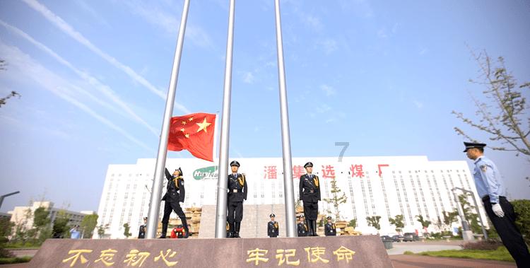 “回家的车 从天亮坐到天黑也开心”