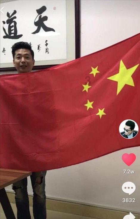 小猫钓鱼游戏龙王版有船
