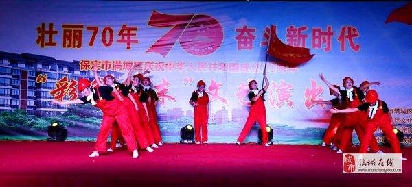 武汉114社区:辞旧迎新过“廉”节