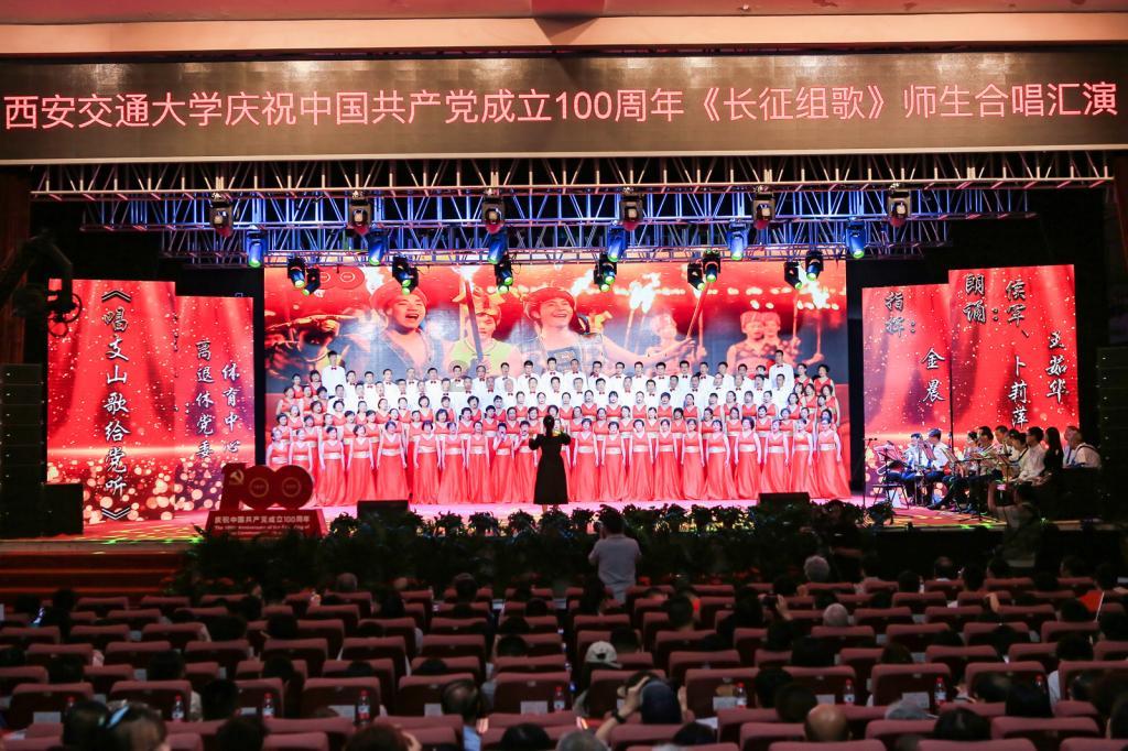 扫码！“路灯”品牌服务从张家界收费站延伸到你家