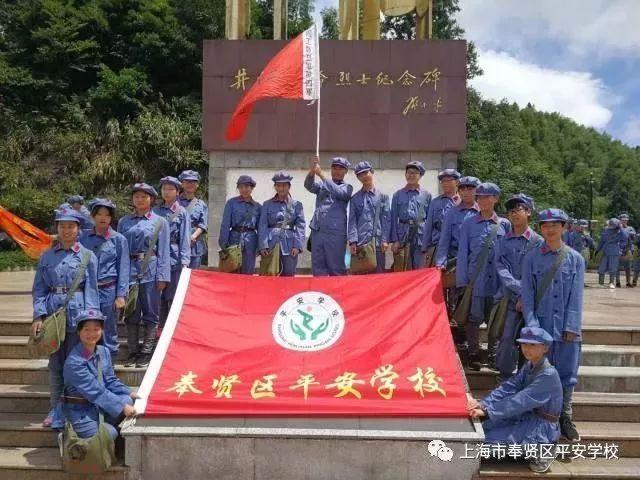为什么我在进入别人的直播间，对话框不能打字？游戏画面