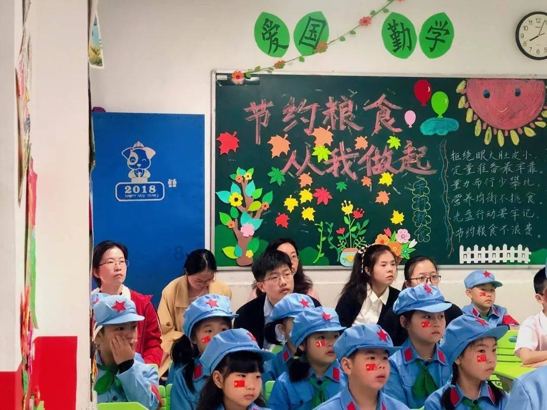 东风日产探陆开启预售，搭载 2.0T 涡轮增压发动机
