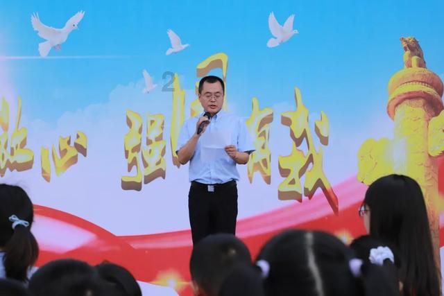 什么是逆向选择和道德风险游戏画面