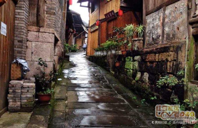 《回村三天，二舅治好了我的精神内耗》刷屏朋友圈，你怎么看呢？游戏画面