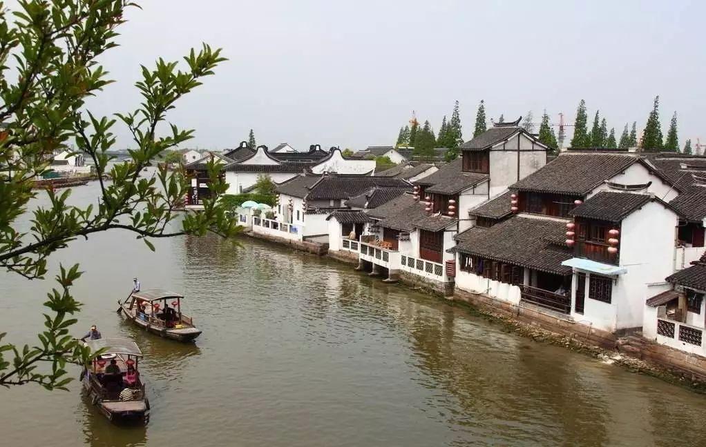 家长会上，几位学霸的父母异口同声：我们是“不讲道理”的