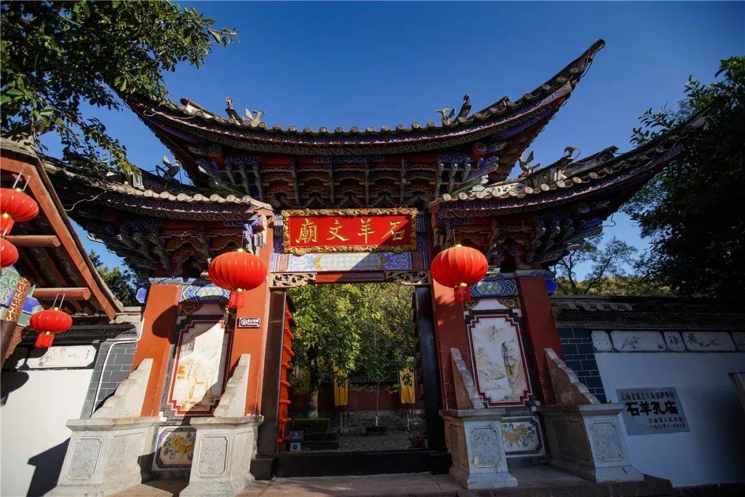 加沙的联合国设施遭袭 美国“罕见公开谴责”