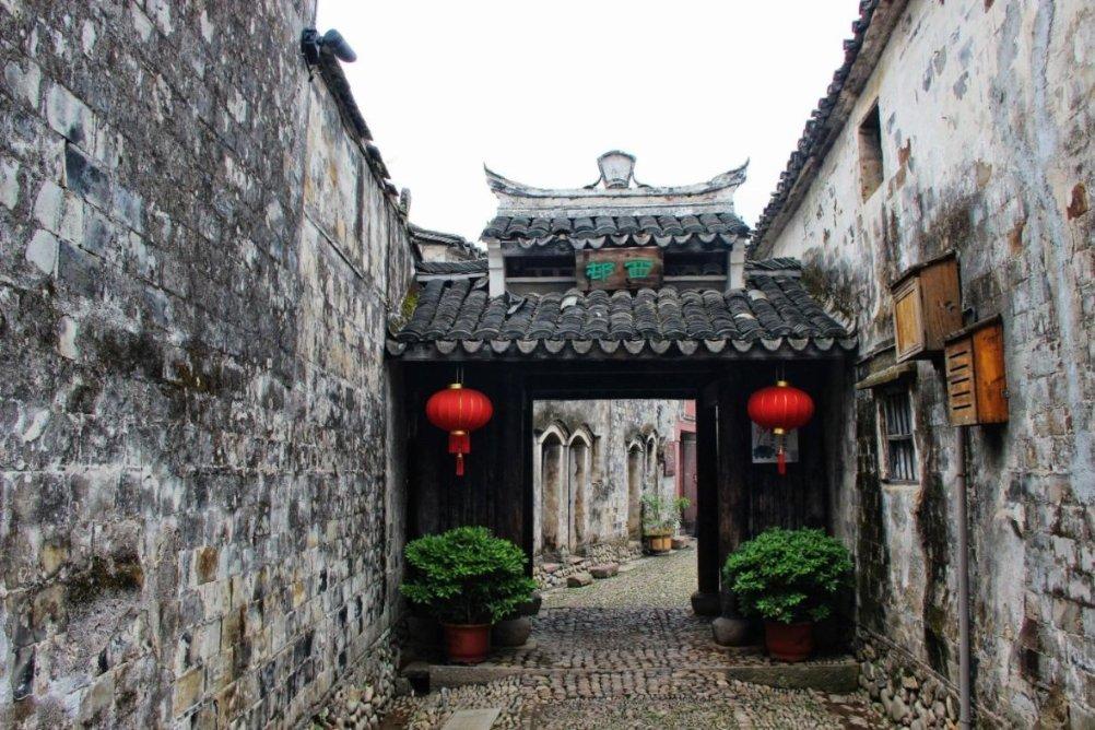 旋极信息实控人“减持”信披违法 股民索赔一审胜诉
