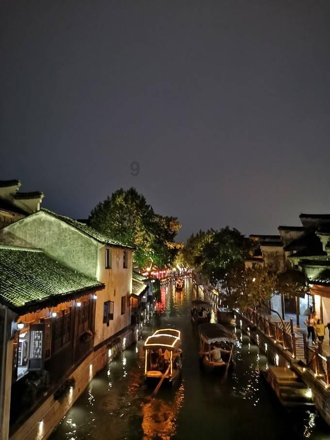 迷雾世界