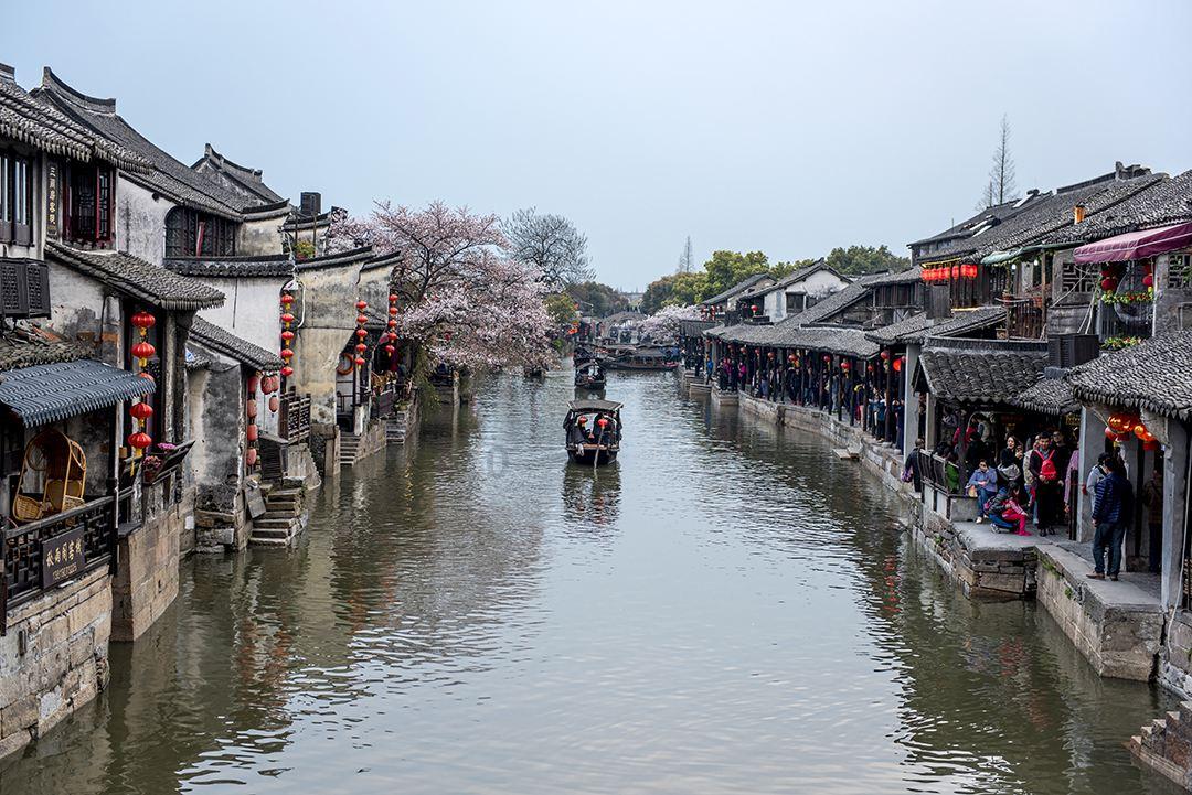 逃离空旷大街4