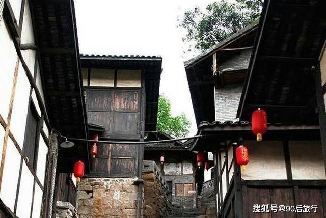 “老戏骨”张国立的下场，给很多抛弃原配的男星提了个醒