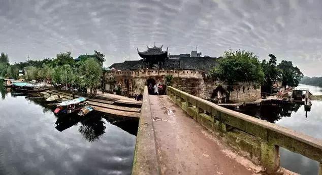 逃出无人荒岛