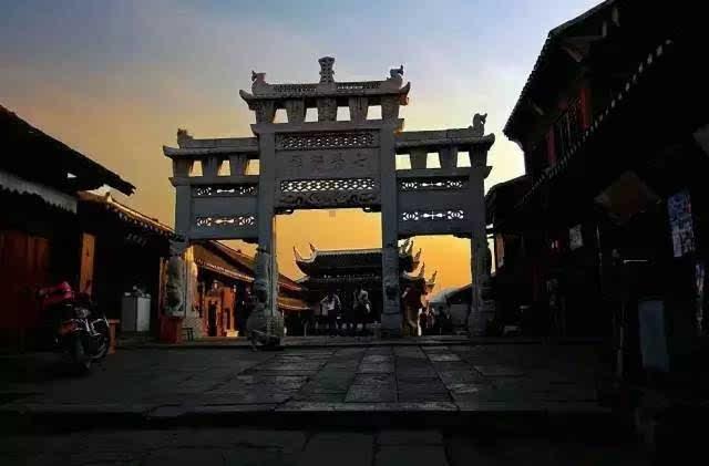 仅仅更新1天,收视率爆了,全程刷屏笑出腹肌
